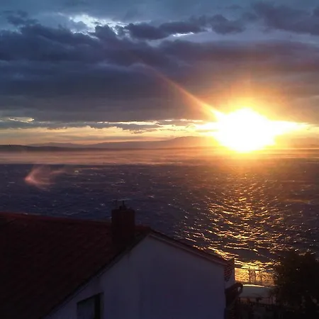 Sunset Apartment